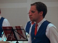PB177343_001