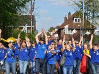 jeugdfanfare in de optocht 4 mei 2013 19