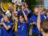 jeugdfanfare in de optocht 4 mei 2013 22